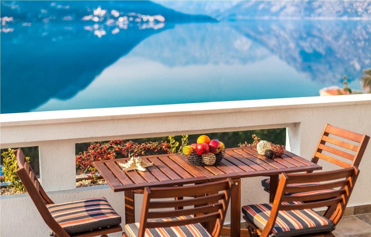 Villa Rossa Kotor Eksteriør billede